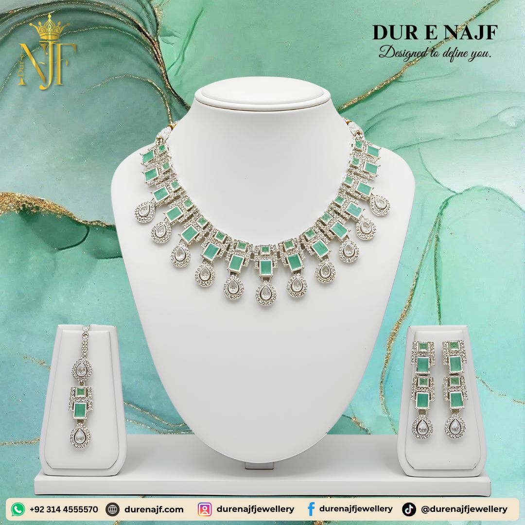 the-sea-bloom-sea-green-tikka-earring-set