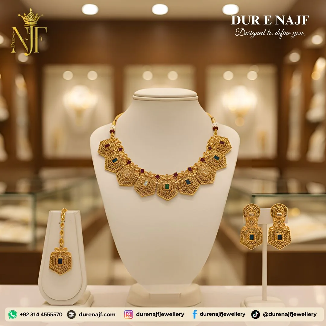golden-aura-lightweight-semi-formal-necklace-set